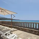 Lidia Villa